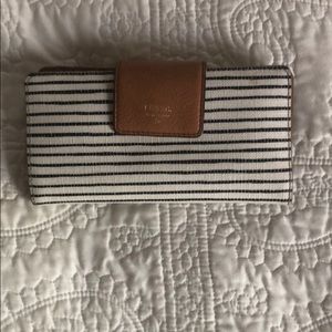 Fossil wallet